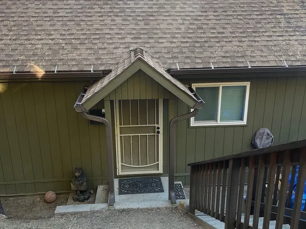 23041 Oak Leaf Ln, Idyllwild, CA 92549