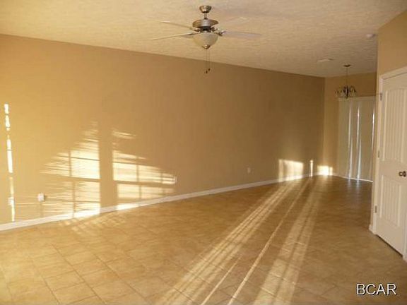 2nd image of 2609 Avondale Ct