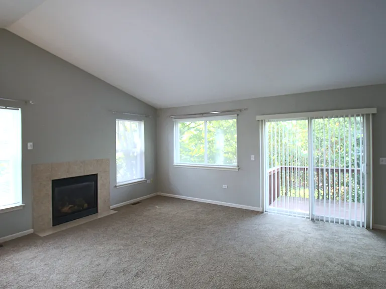 3165 Saganashkee Ln — Photo 5