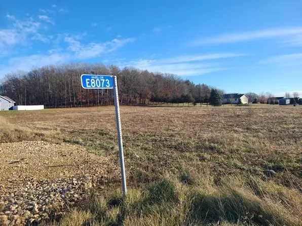 L40 Hazel Circle #40, Reedsburg, WI 53959