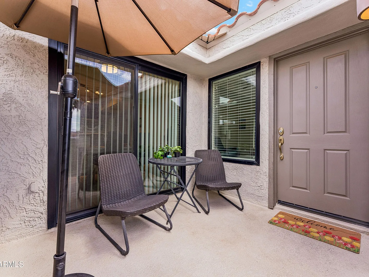 2 bed, 2.0 bath, 904 sqft, $1,995 — Photo 4