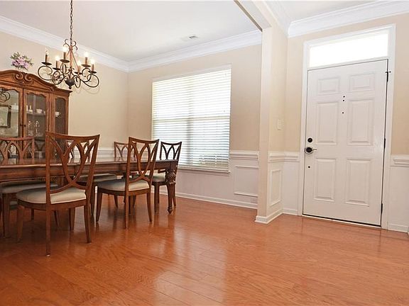 4th image of 2626 Crosland Hill Dr