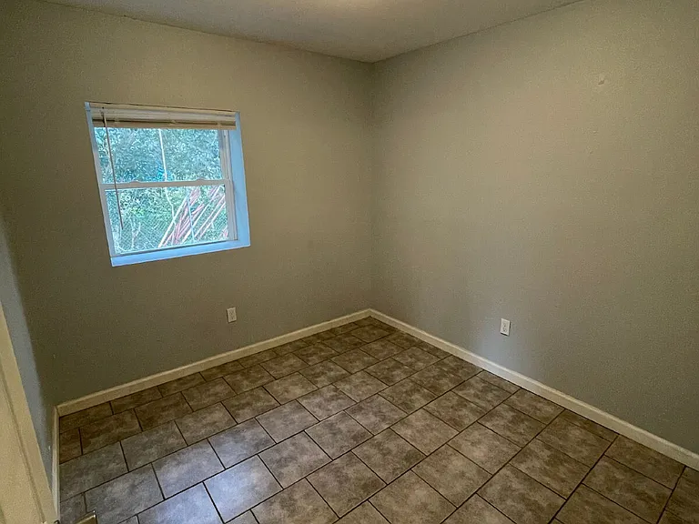 1717 Harris St #2 — Photo 12