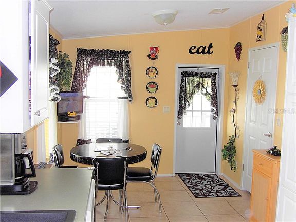 4th image of 2000 E Bay Dr Lot 51