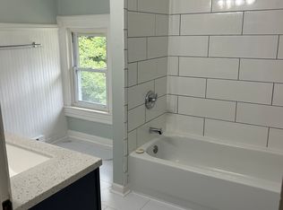 623 S 3rd St, Rockford, IL