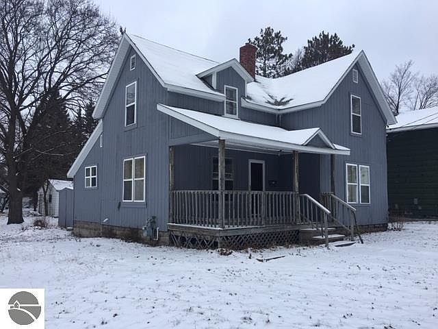 1st image of 128 W Bremer St