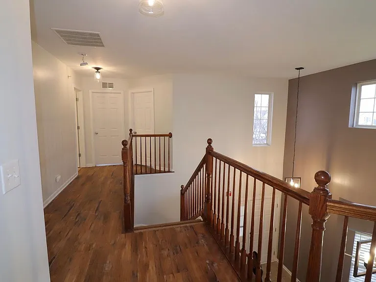 1940 Candlelight Cir — Photo 16