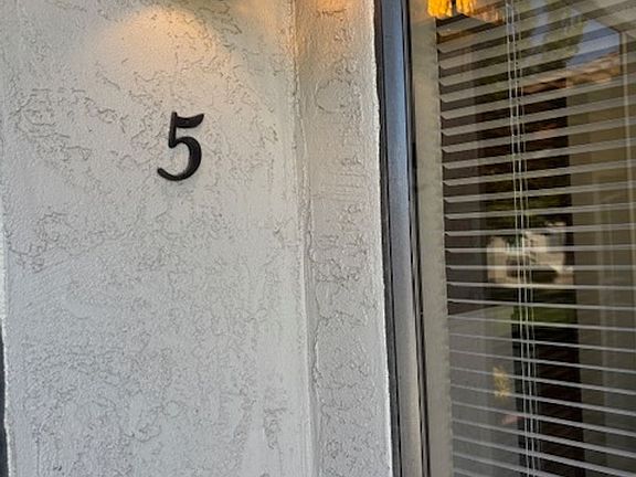 2nd image of 1685 Portola Ave APT 5