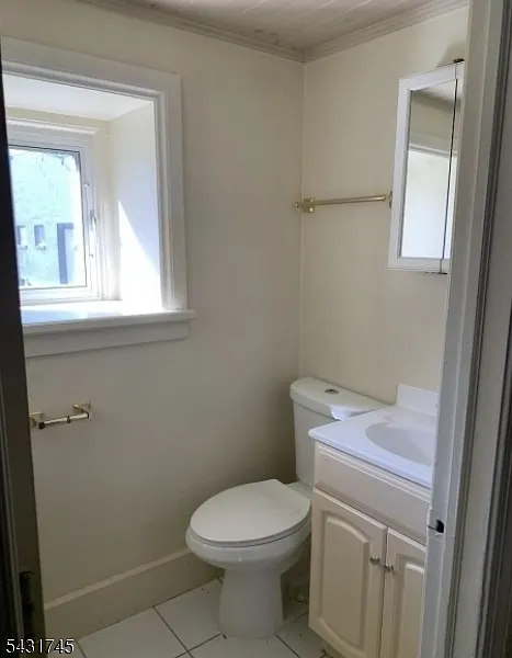 3 bed, 2.5 bath, $2,000 — Photo 2