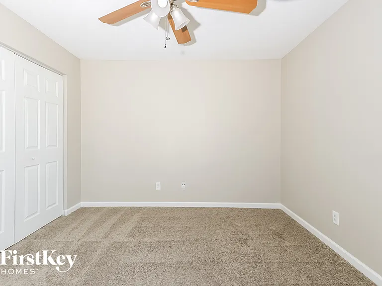 2346 SW Abalon Cir — Photo 12