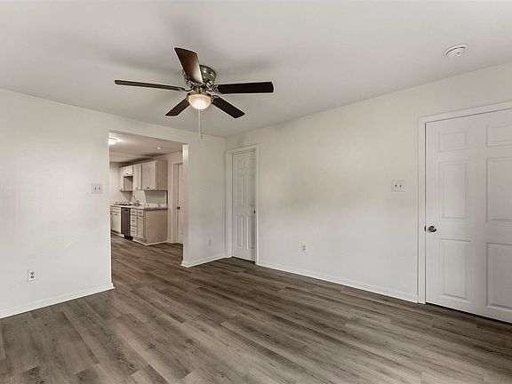 5th image of 203 Gayle Way
