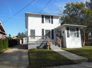 1017 Hill Ave, Elgin, IL 60120