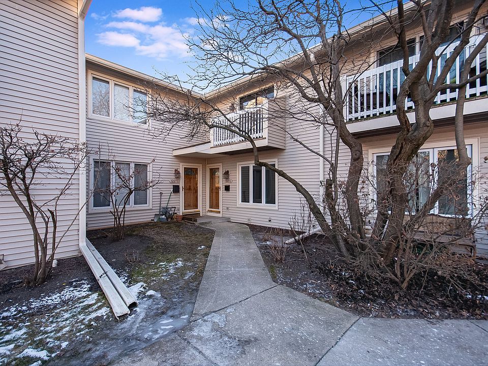 1st image of 3225 W Lake Ave APT C