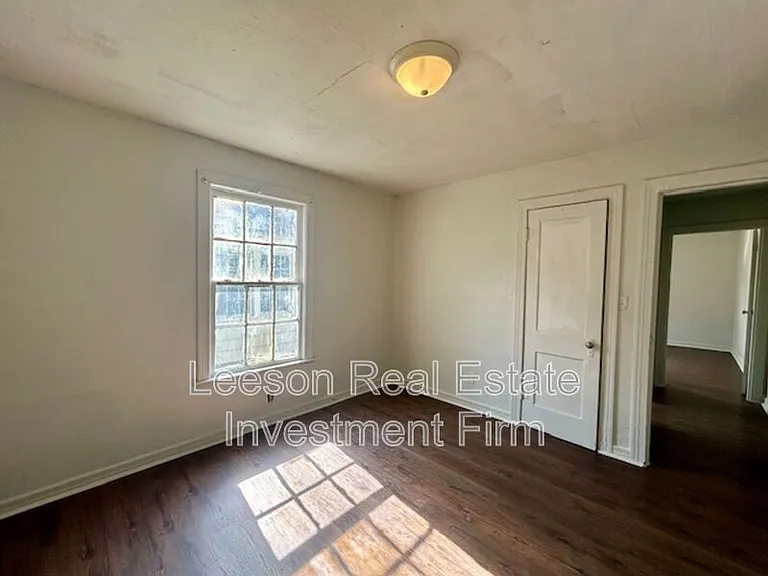 318 W 68th St #SHREVEPORT — Photo 6