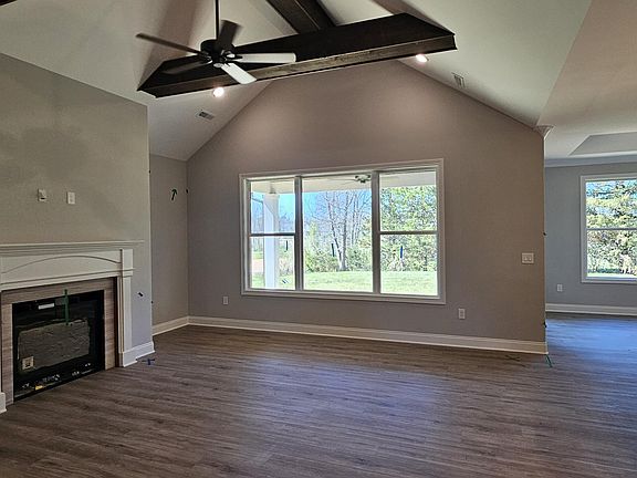 5th image of 1523 Linden Leaf Ln