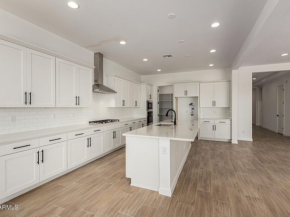 5th image of 2350 S 182ND Drive