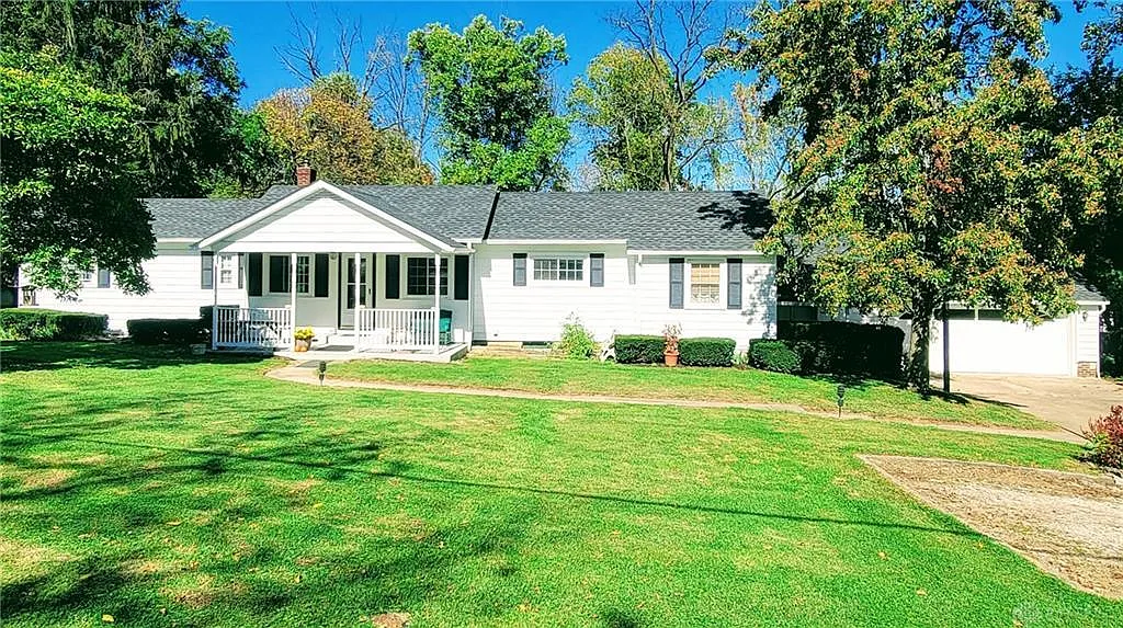 6521 Manning Rd photo 1