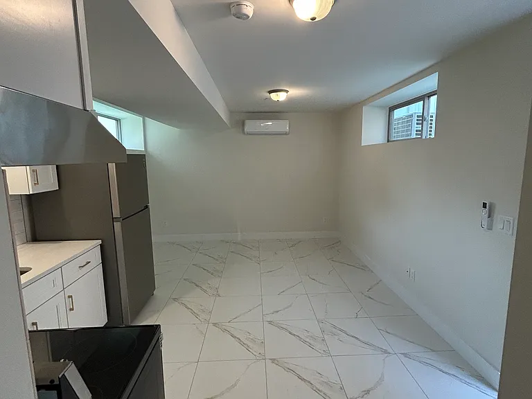 467 Stewart Ave — Photo 2