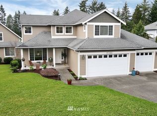 2758 Perry Ct, Enumclaw, WA 98022