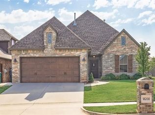 18200 Haslemere Ln, Edmond, OK 73012