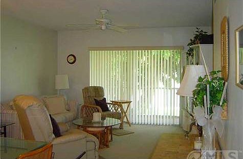 2nd image of 21 Abbey Ln APT 206