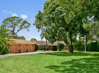 6065 Pine Dr, Lake Worth, FL 33462