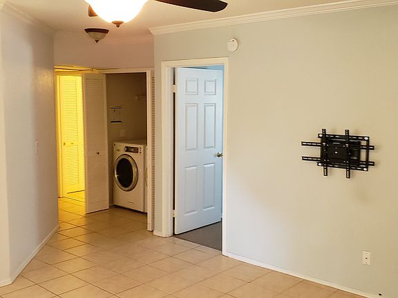 3rd image of 1701 The Greens Way APT 223