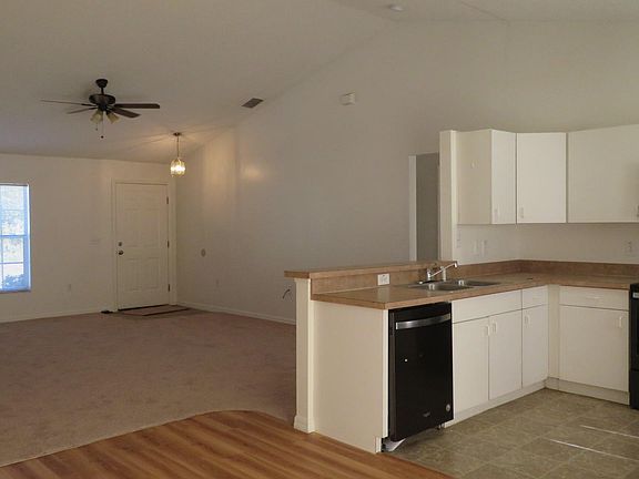 4th image of 1288 Wyoming Dr SE