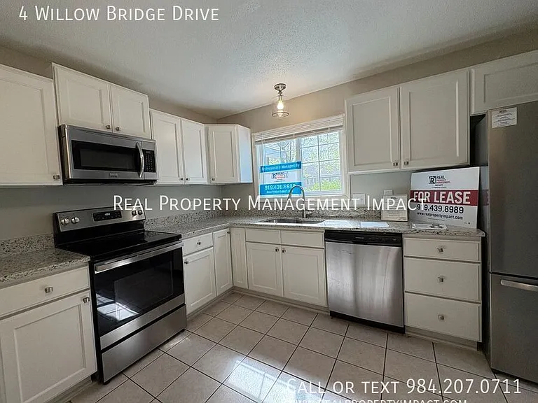 4 Willow Bridge Dr — Photo 10