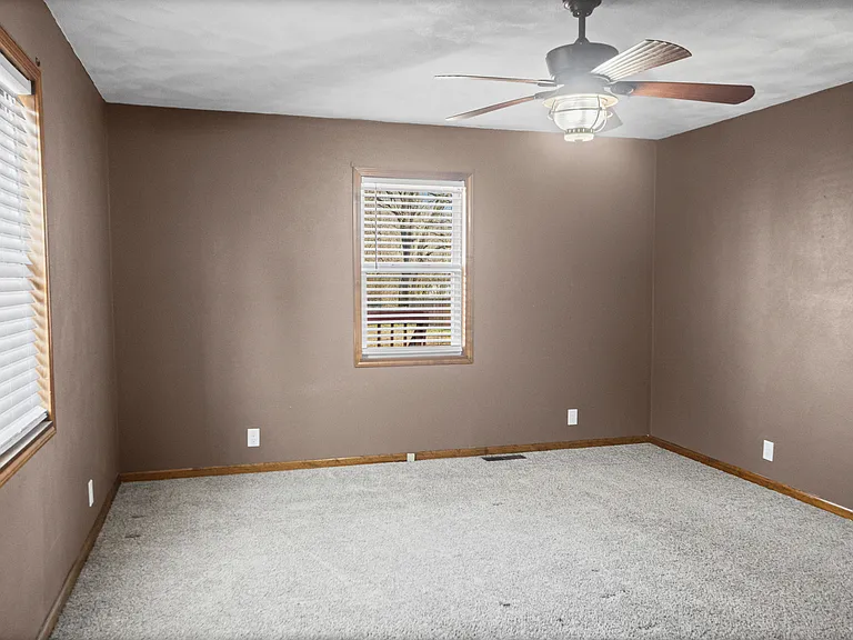113 Orchard Dr — Photo 25