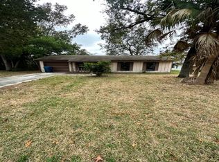 9288 Geneva St, Spring Hill, FL 34608