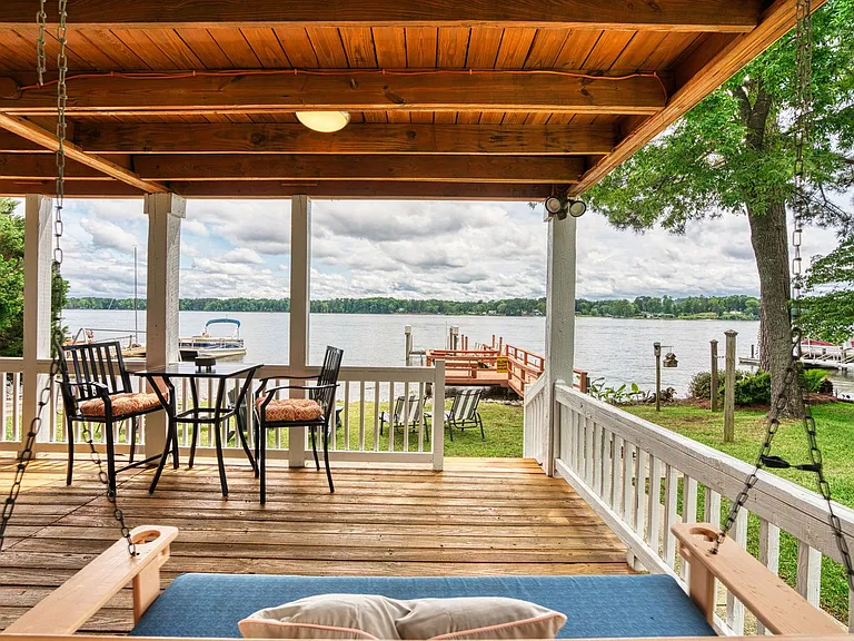 200 Mariners Pointe Rd — Photo 35