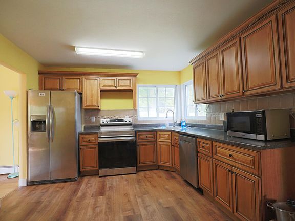 5th image of 19 Balin Ave