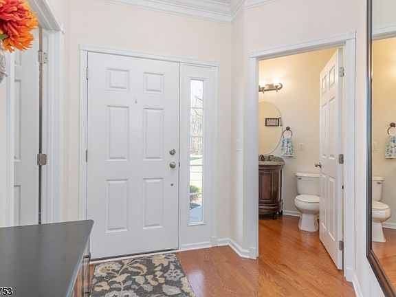 4th image of 42 Lamerson Cir