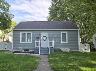 719 W 30th St, Kearney, NE 68845