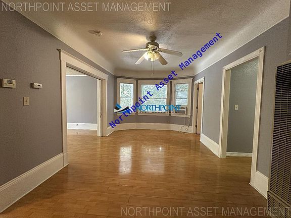 3rd image of 1401 F St APT 3