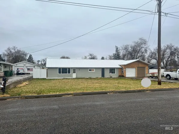 627 Fortner St, Ontario, OR 97914