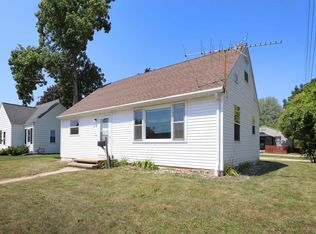 87 Foster Ct, Appleton, WI 54915