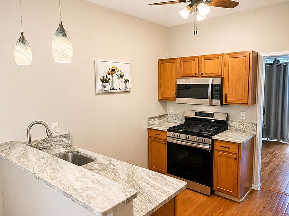 4th image of 705 Brandywine Way