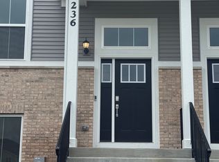 2236 Stonegate Rd, Algonquin, IL 60102
