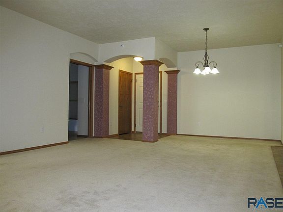 5th image of 6112 S Avalon Ave Unit 204