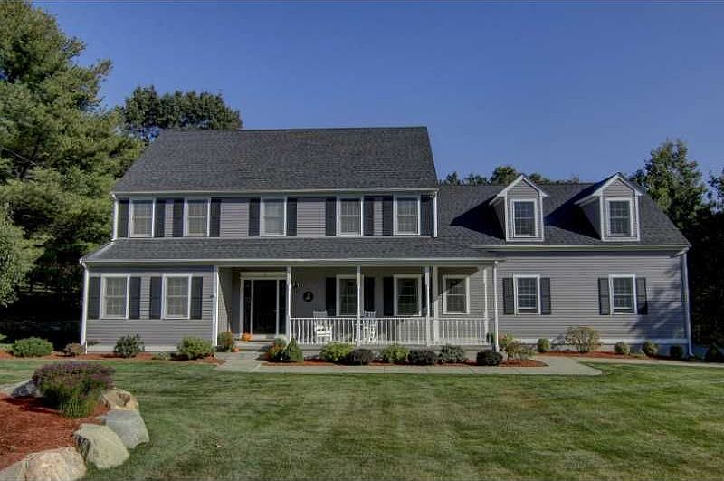 1st image of 7 Jasons Grant Dr