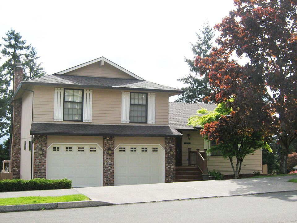 1st image of 15705 NE 30th Ave