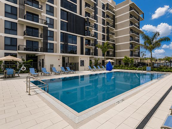 4th image of 9910 E Hibiscus St #210