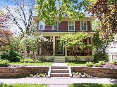 770 Ashland Ave, Saint Paul, MN, 55104