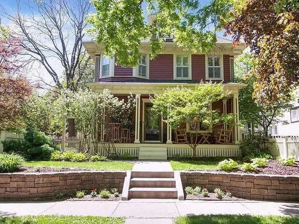 770 Ashland Ave, Saint Paul, MN 55104