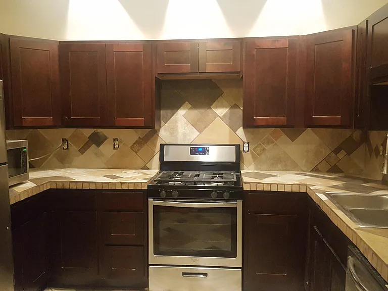1289 W 93rd St #UP — Photo 6