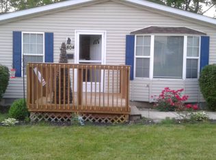 1804 Summit St, Springfield, OH 45503