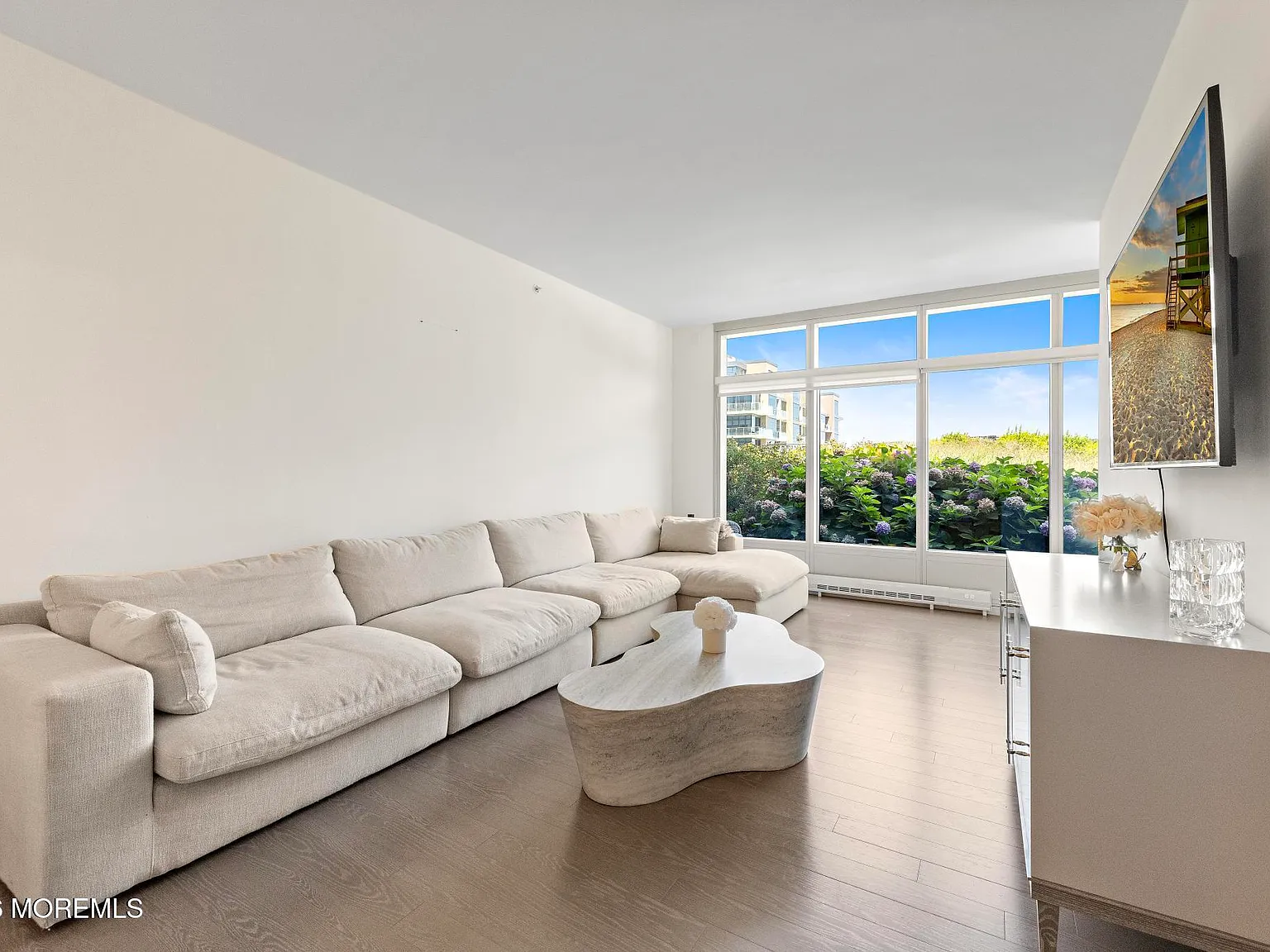 2 bed, $6,500 — Photo 3