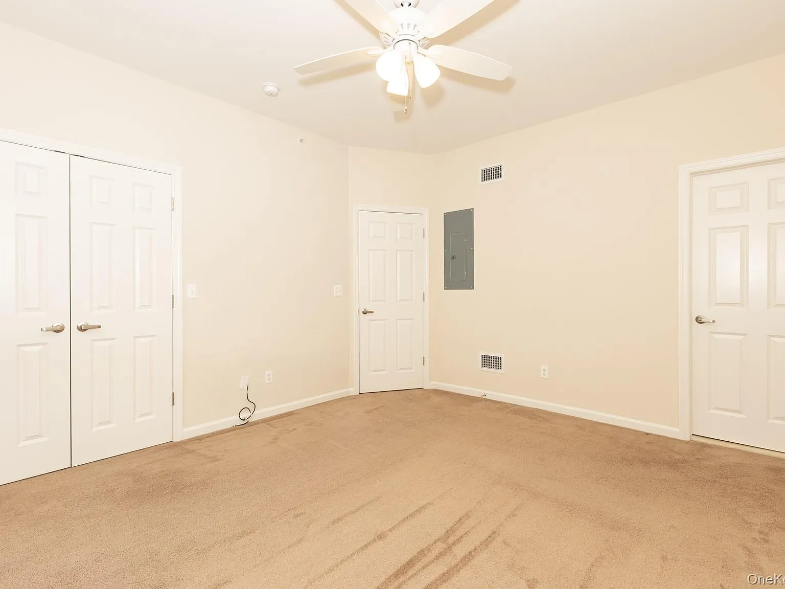 2 bed, 2.0 bath, 1100 sqft, $3,000 — Photo 4